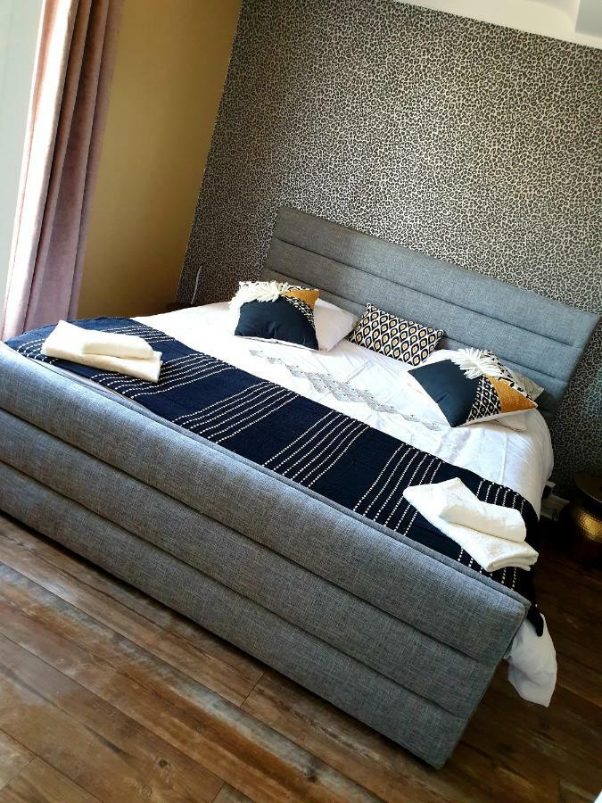 Appartement Sur La Plage 4 Personnes อาร์โรม็องเชอเลส์แบ็ง ภายนอก รูปภาพ
